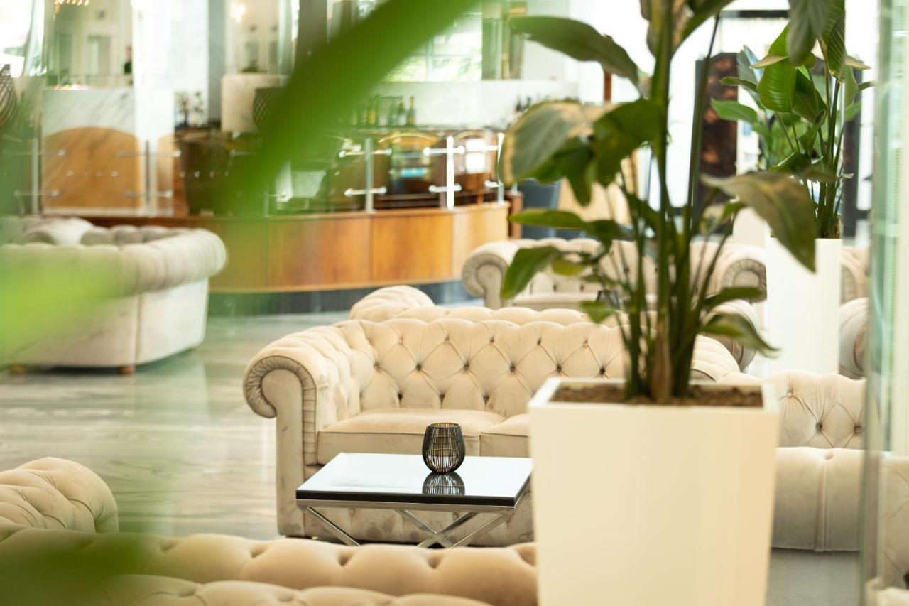 Hotel Continental Rimini Eksteriør bilde