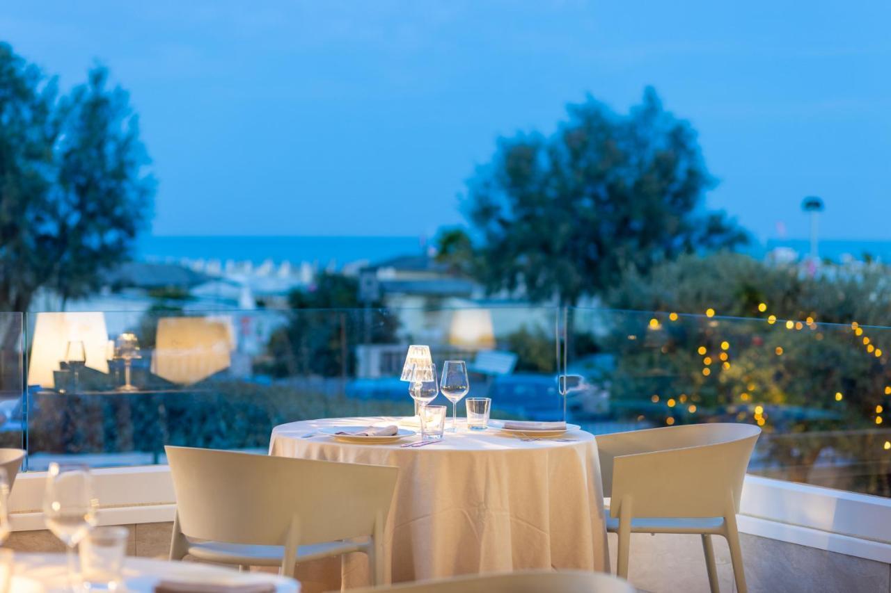 Hotel Continental Rimini Eksteriør bilde