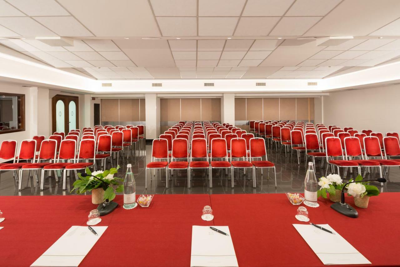 Hotel Continental Rimini Eksteriør bilde